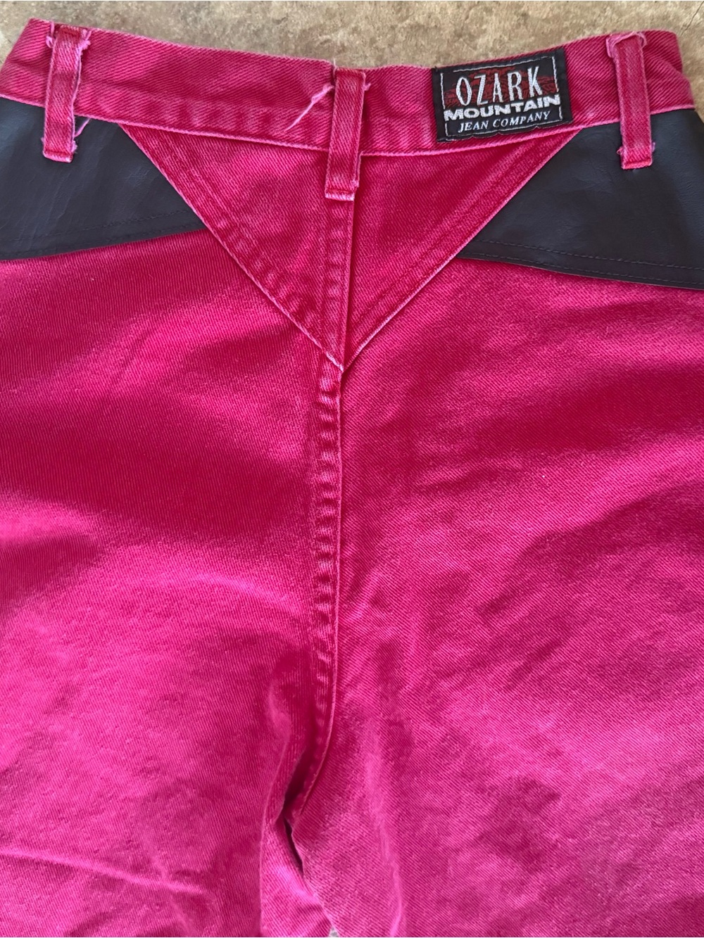 Vintage 90s Ozark Mountain Red Western Jeans – Faux Leather Trim – Straight Leg - Picture 10 of 10